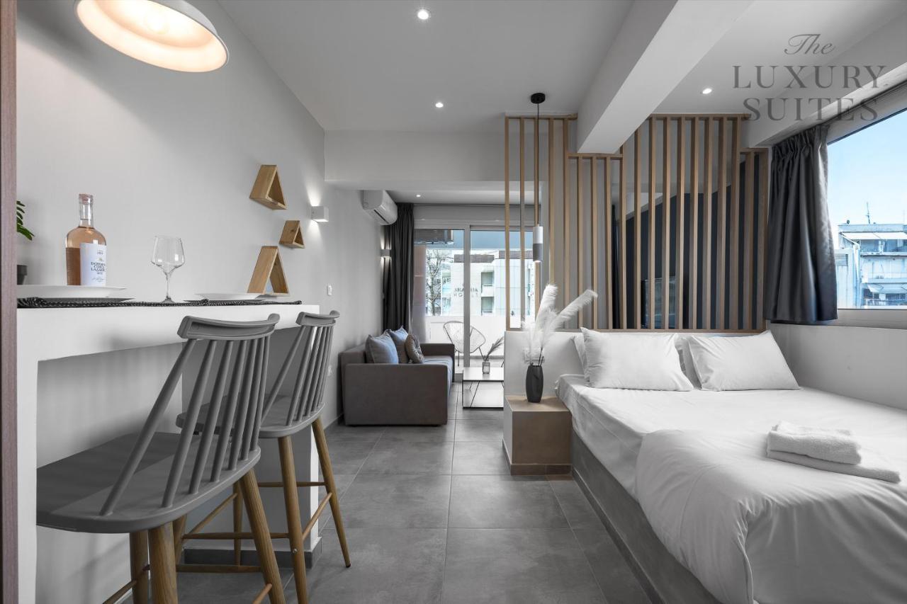 Horizon Apartments, The Luxury Suites Солун Екстериор снимка