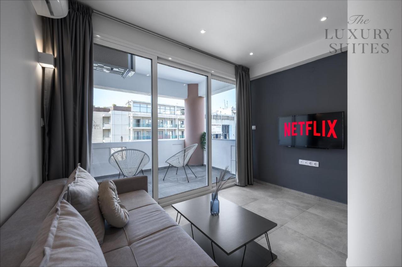Horizon Apartments, The Luxury Suites Солун Екстериор снимка