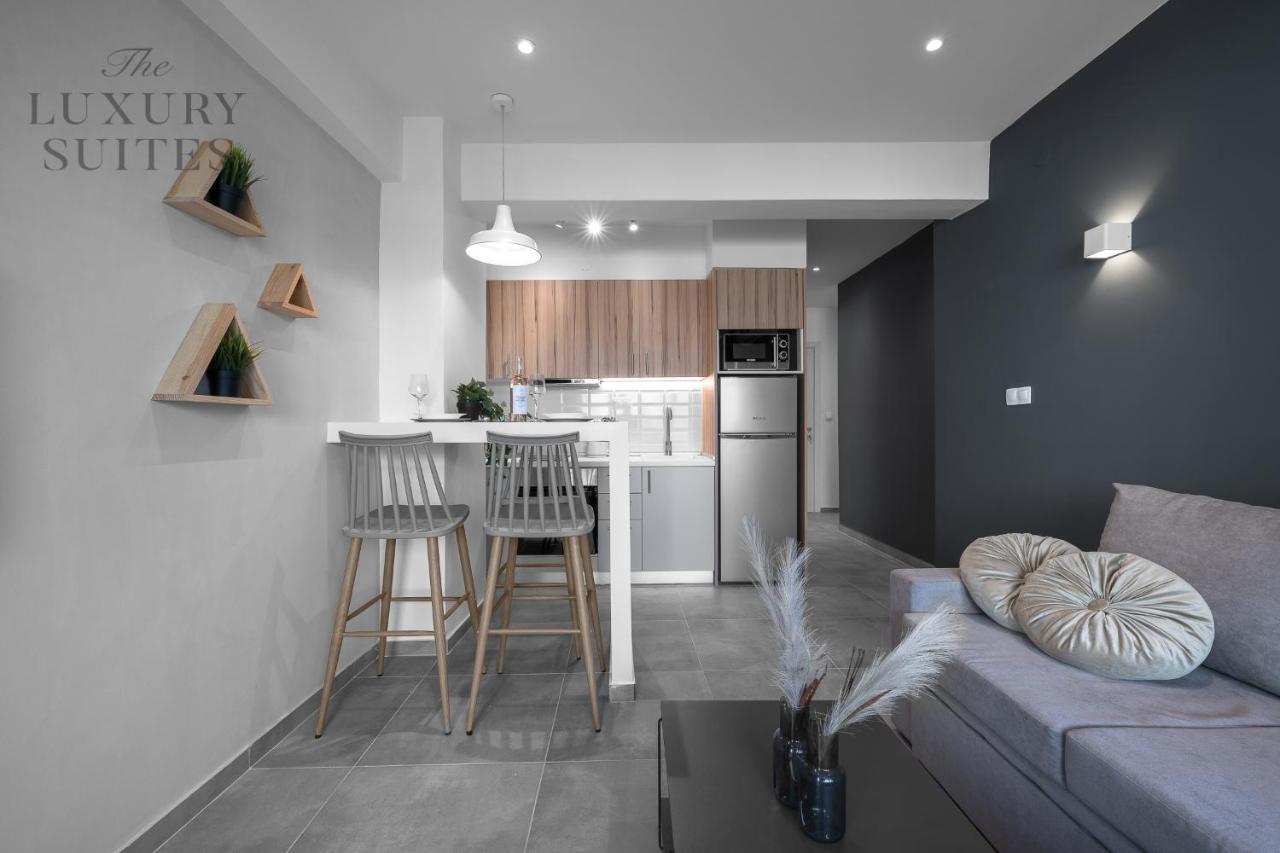 Horizon Apartments, The Luxury Suites Солун Екстериор снимка