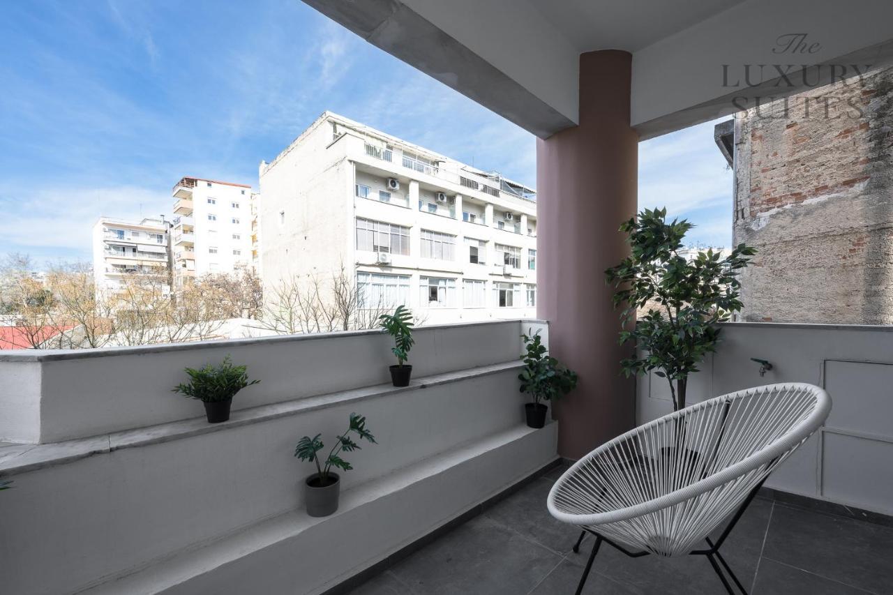 Horizon Apartments, The Luxury Suites Солун Екстериор снимка